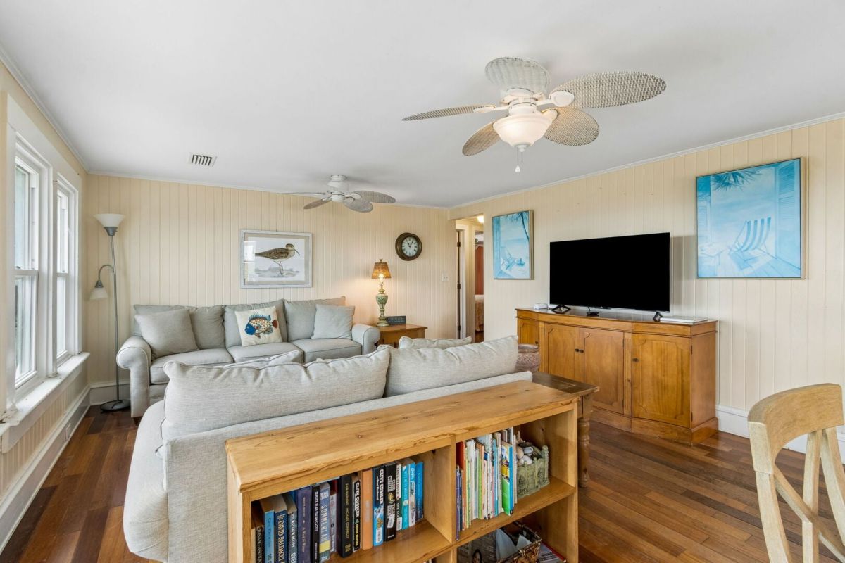 623 Ocean Ave