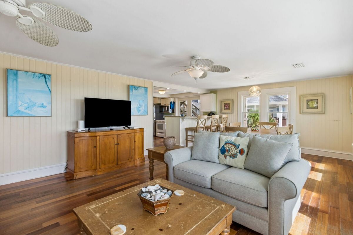 623 Ocean Ave